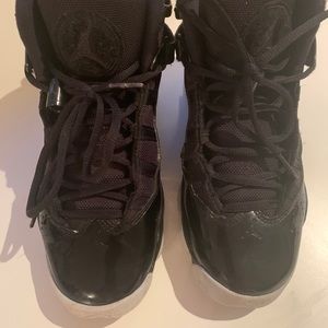Jordan running shoes size 5 youth